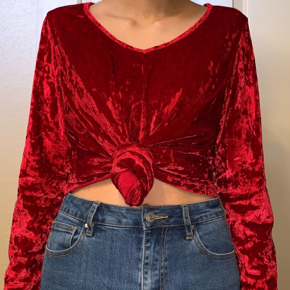 red velvet long sleeve - Picture 1 of 8